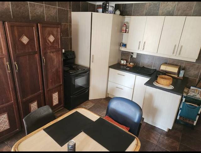 3 BEDROOM HOUSE FOR SALE IN CLAREMONT